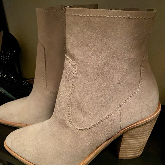 Booties - Picture 4 of 6